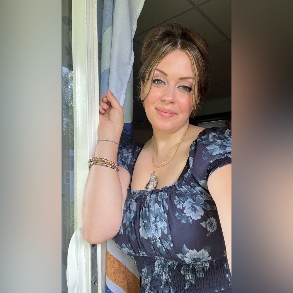 Meet your Posher, Cassaundra